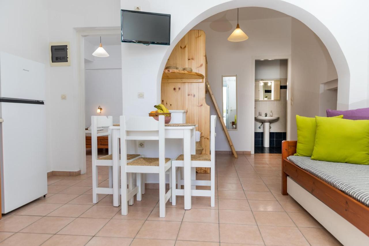 Aqua Naxos Apartments & Suites Агиос Прокопиос Екстериор снимка