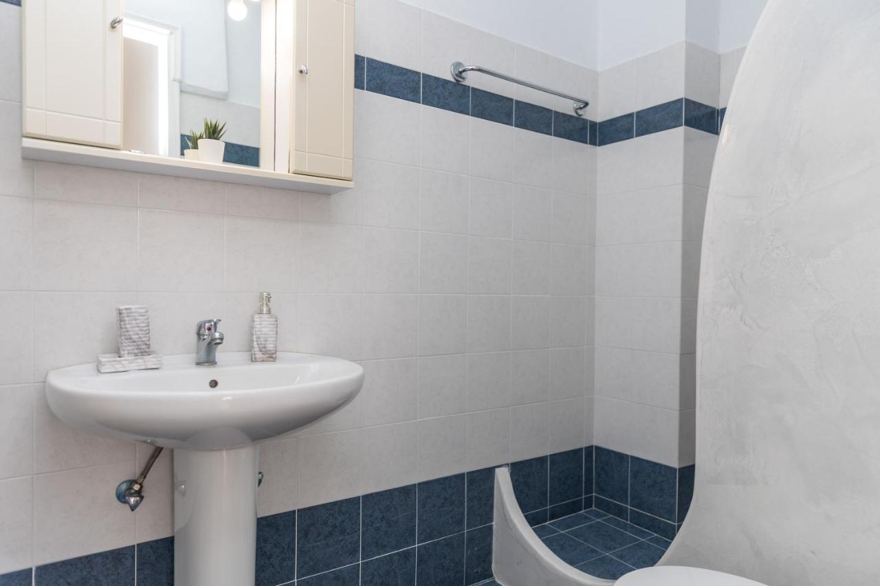 Aqua Naxos Apartments & Suites Агиос Прокопиос Екстериор снимка