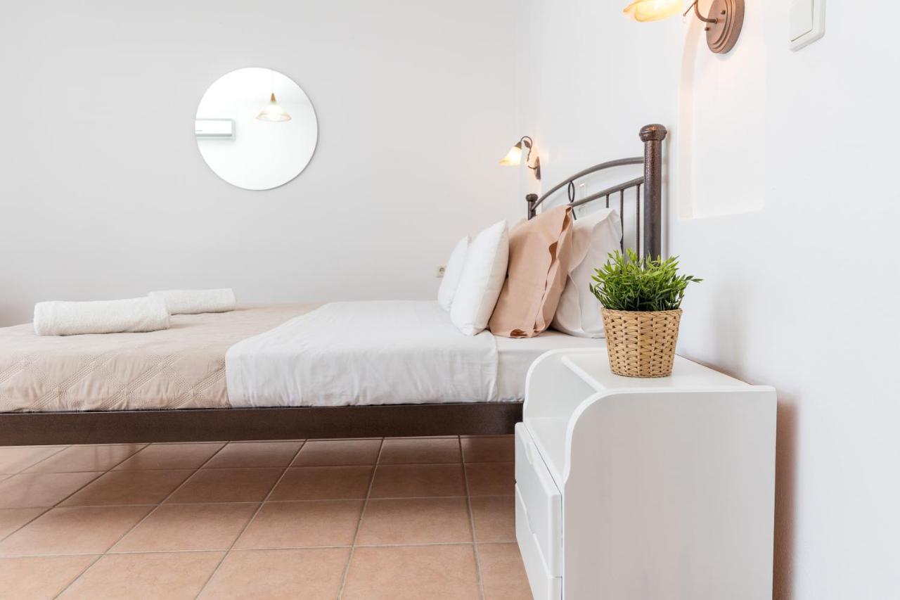 Aqua Naxos Apartments & Suites Агиос Прокопиос Екстериор снимка