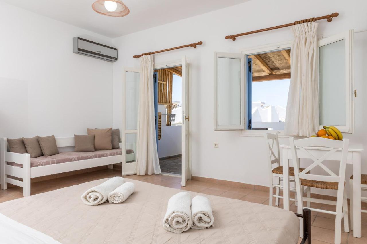 Aqua Naxos Apartments & Suites Агиос Прокопиос Екстериор снимка