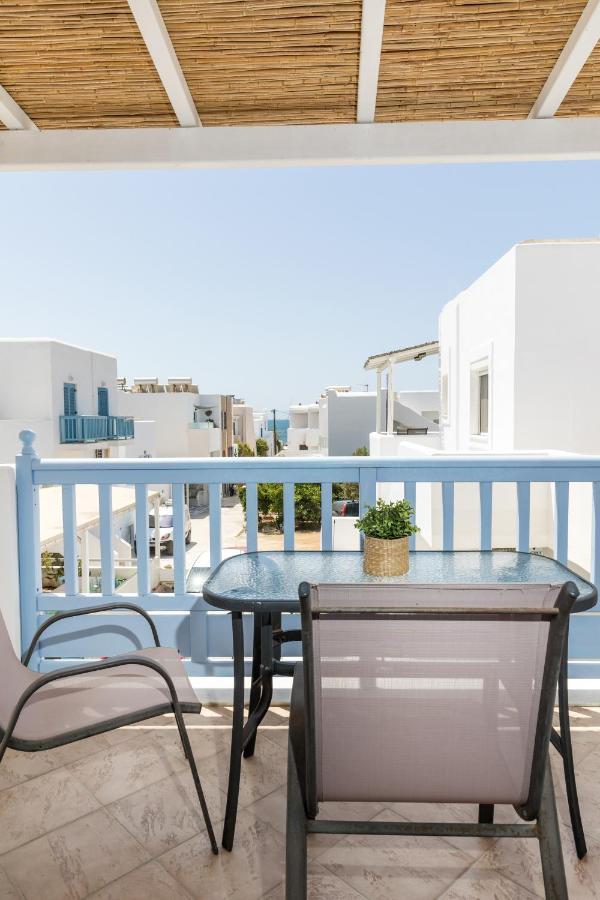 Aqua Naxos Apartments & Suites Агиос Прокопиос Екстериор снимка